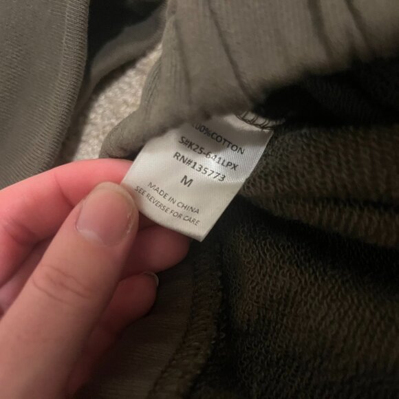 🍀 Green Set from Karlie! - Picture 3 of 5